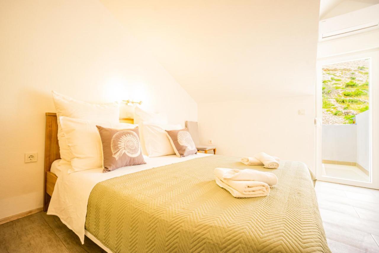 Ferienwohnung Magdalena With Mountain And Seaview Metajna Zimmer foto