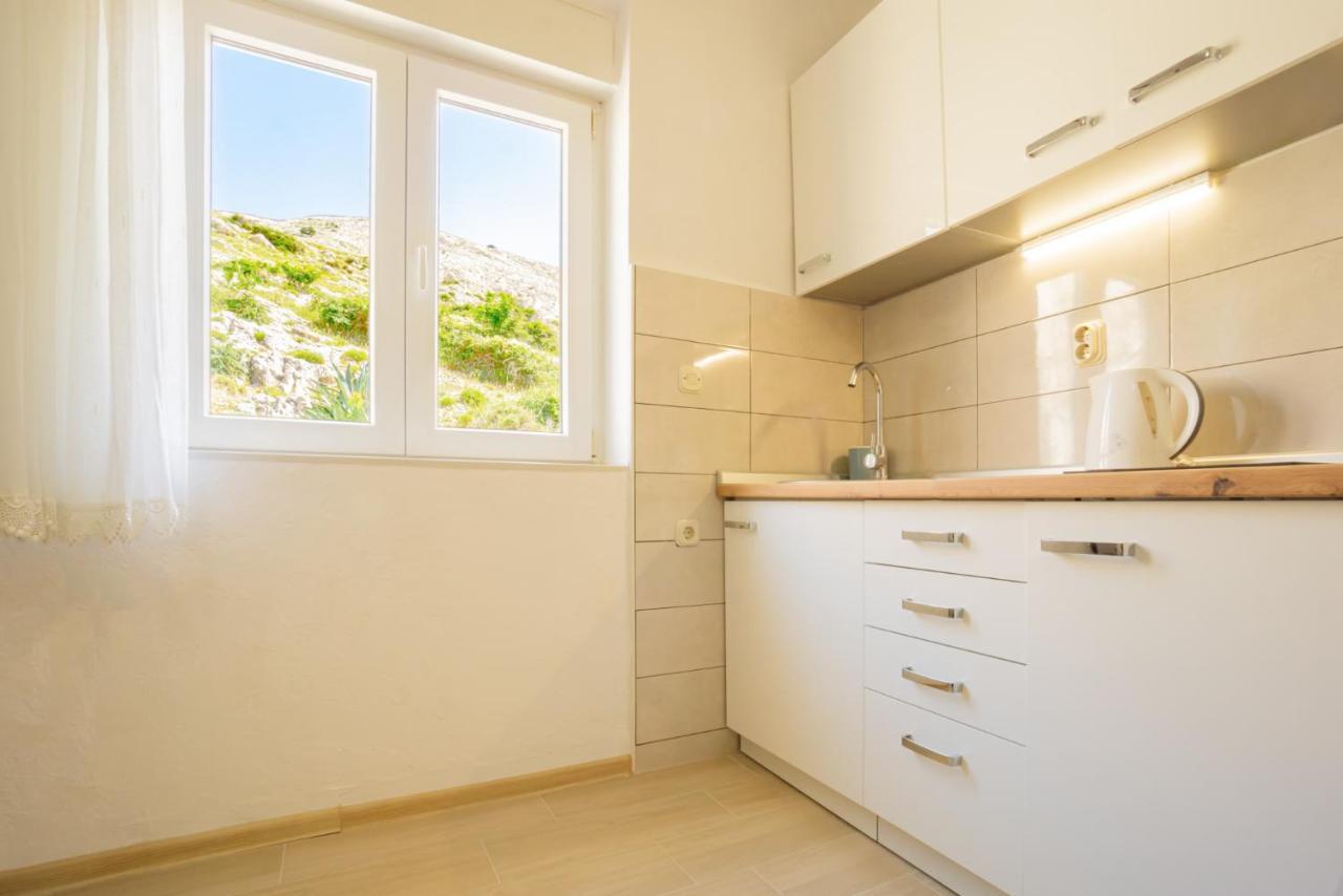 Ferienwohnung Magdalena With Mountain And Seaview Metajna Zimmer foto