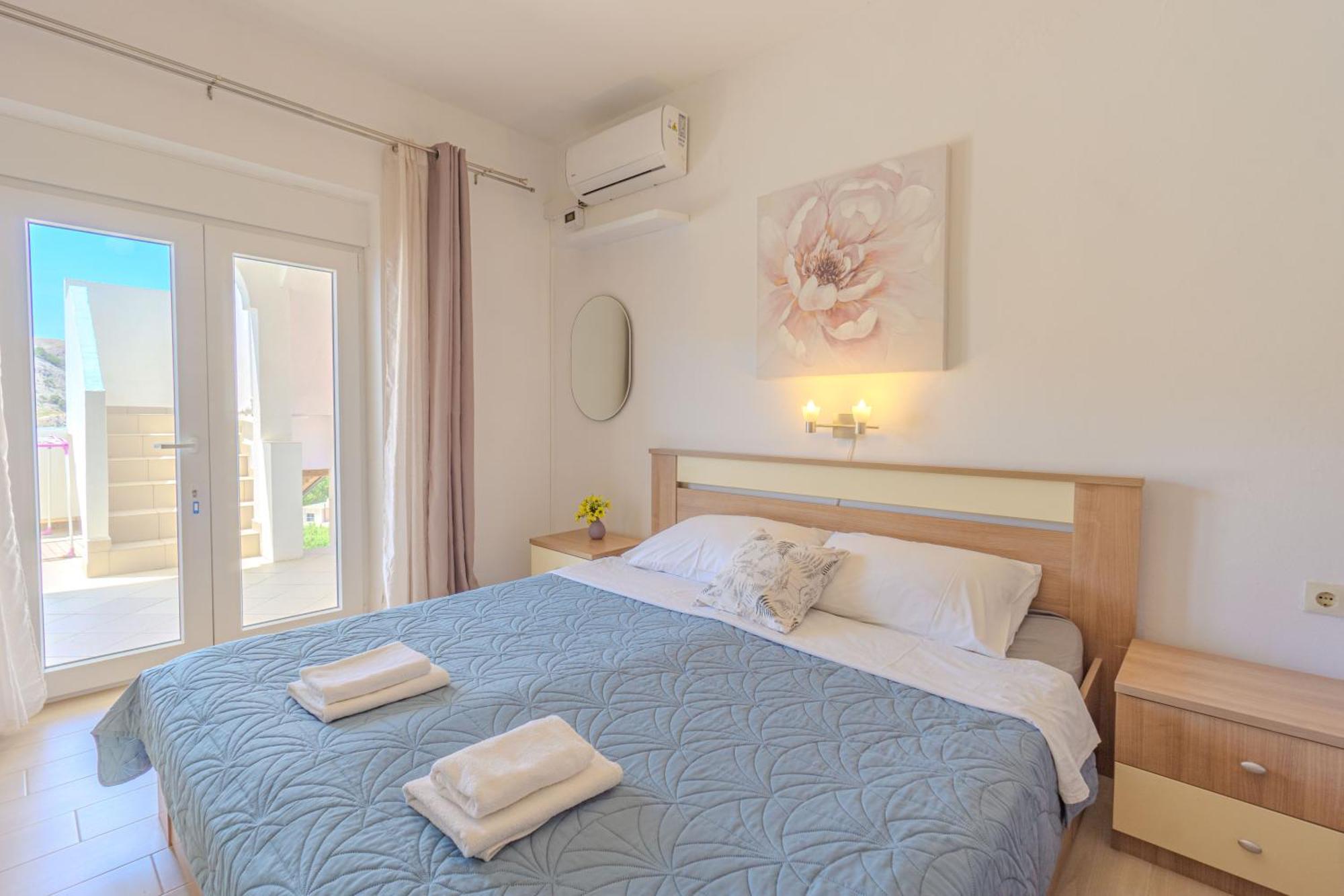 Ferienwohnung Magdalena With Mountain And Seaview Metajna Exterior foto